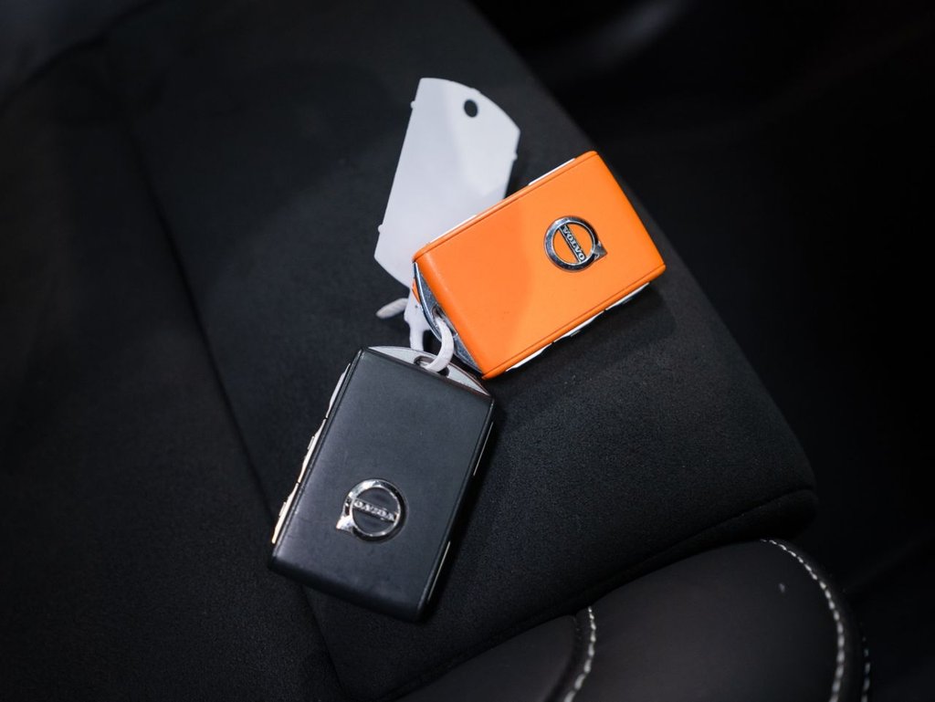 Used Volvo XC40 2022 for sale - 77165912: Photo 42