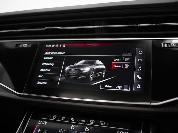 Used Audi RS Q8 2023 for sale - 75654443: Photo 27