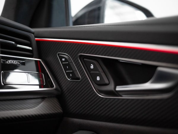 Used Audi RS Q8 2023 for sale - 75654443: Photo 39