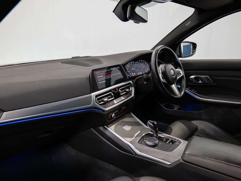 Used BMW 3 Series 2022 for sale - 76867829: Photo 42