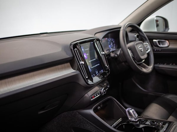 Used Volvo XC40 2019 for sale - 76256255: Photo 38
