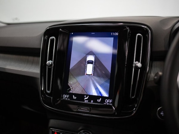 Used Volvo XC40 2019 for sale - 76256255: Photo 3