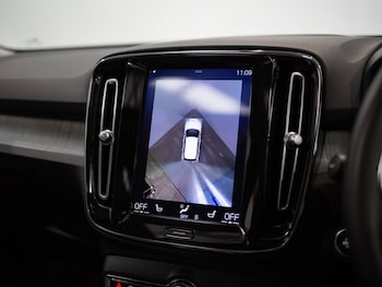 Used Volvo XC40 2019 for sale - 76256255: Photo