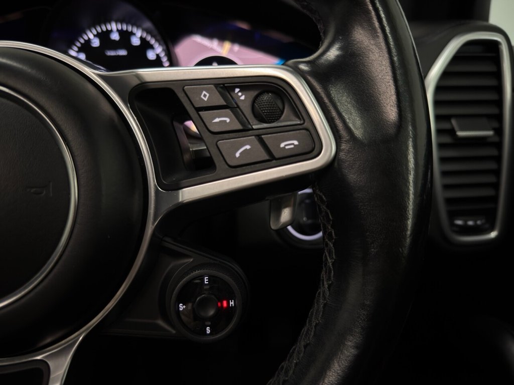 Used Porsche Cayenne 2021 for sale - 77188587: Photo 26