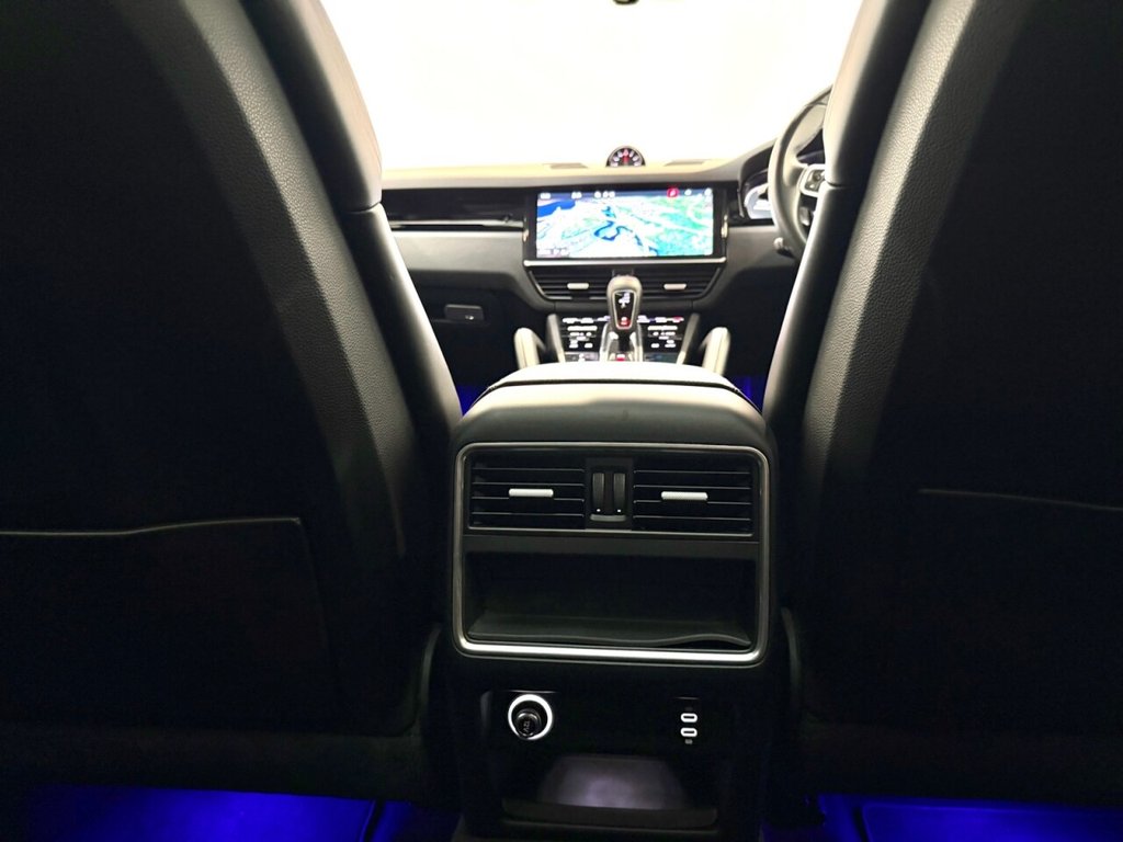 Used Porsche Cayenne 2020 for sale - 77557987: Photo 28