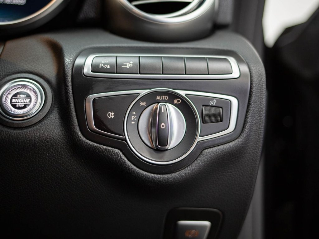 Used Mercedes-Benz C Class 2019 for sale - 76323072: Photo 37