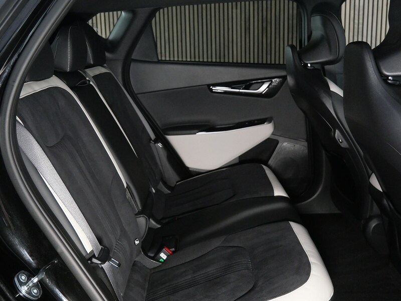 Used Kia EV6 2023 for sale - 77840692: Photo 34