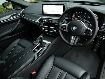 Used BMW 5 Series 2020 for sale - 75802652: Photo
