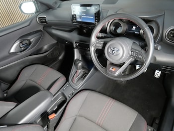 Used Toyota Yaris 2023 for sale - 79450575: Photo