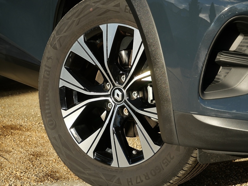 Used Renault Captur 2023 for sale - 76618238: Photo 10