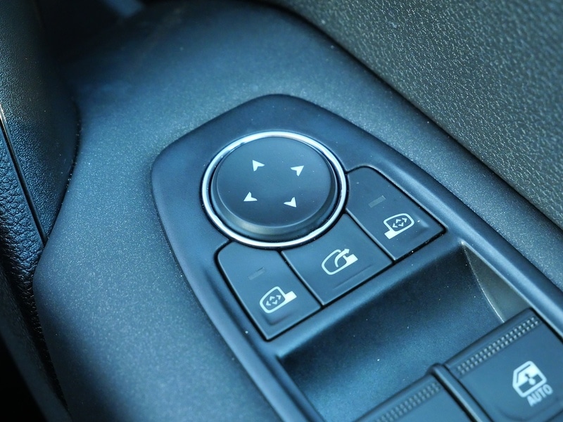 Used Renault Captur 2023 for sale - 76618238: Photo 28