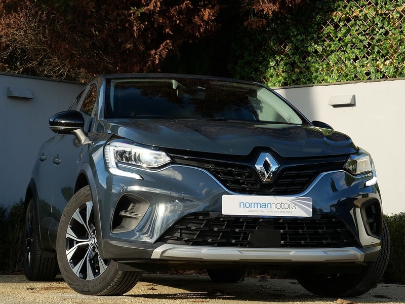 Used Renault Captur 2023 for sale - 76618238: Photo 5
