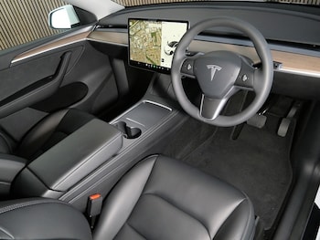 Used Tesla Model Y 2024 for sale - 78997049: Photo