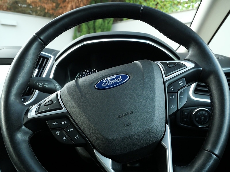 Used Ford S-Max 2023 for sale - 76547340: Photo 25