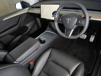 Used Tesla Model Y 2023 for sale - 79507203: Photo