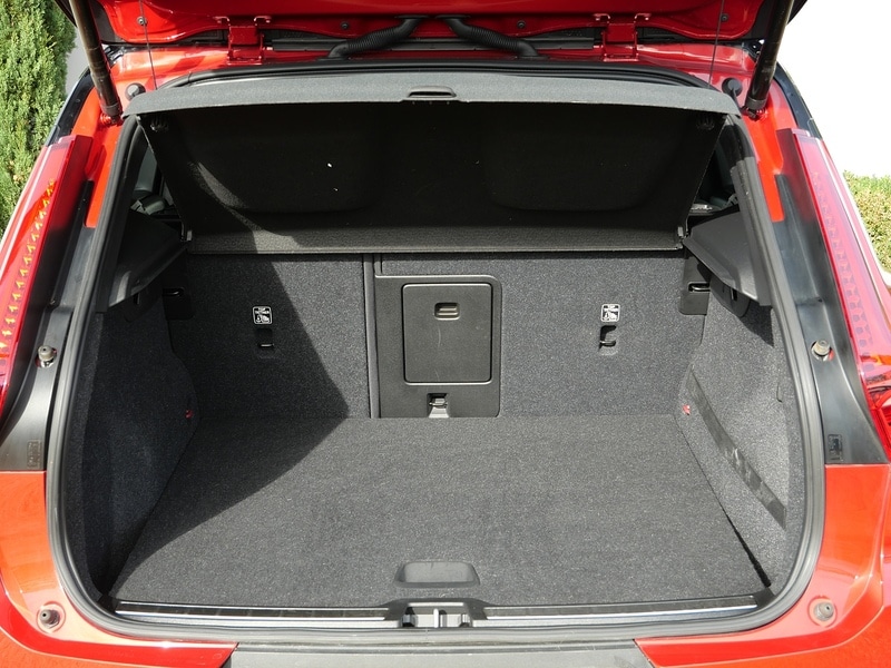 Used Volvo XC40 2020 for sale - 76346082: Photo 35