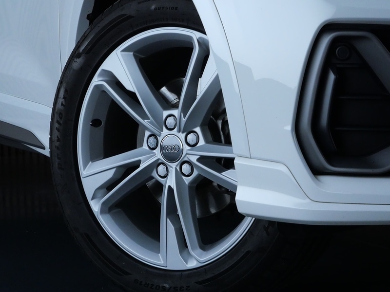 Used Audi Q3 2019 for sale - 77118205: Photo 10