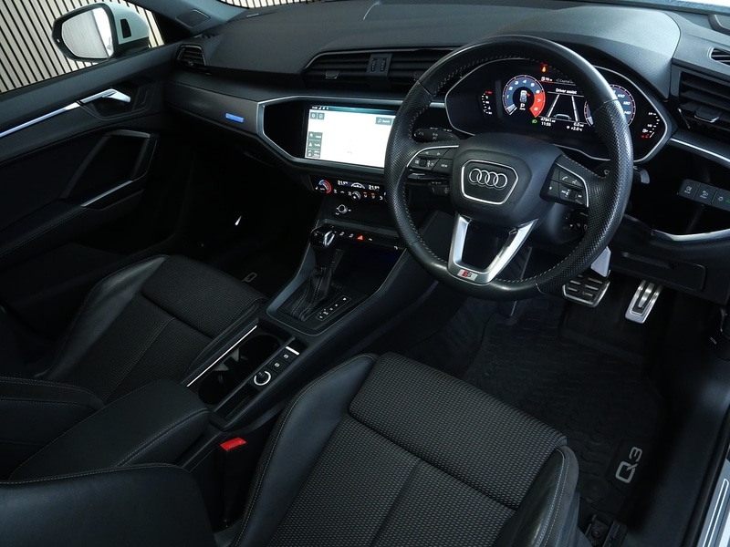 Used Audi Q3 2019 for sale - 77118205: Photo 3