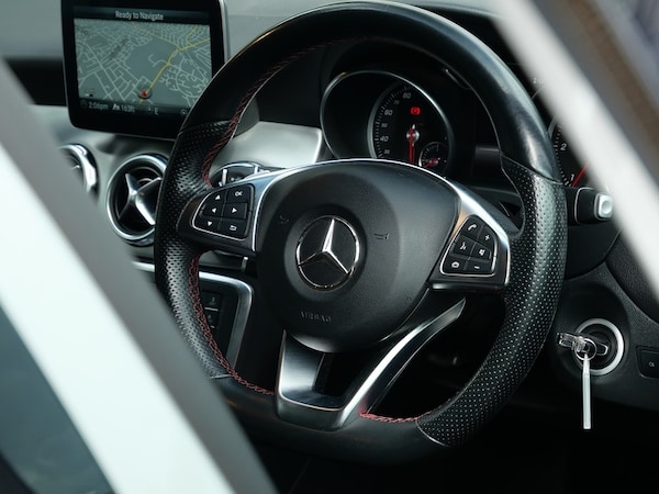 Used Mercedes-Benz GLA 2018 for sale - 75336467: Photo 12