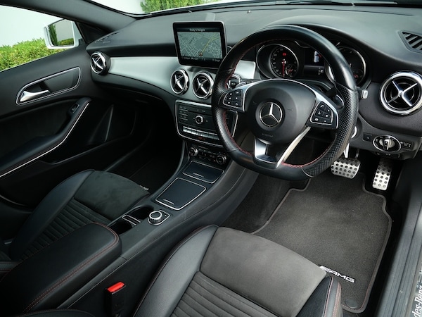 Used Mercedes-Benz GLA 2018 for sale - 75336467: Photo 3