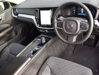 Used Volvo V60 2022 for sale - 74871019: Photo