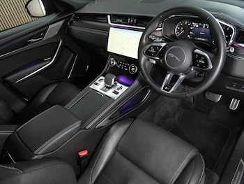 Used Jaguar F-Pace 2023 for sale - 78288944: Photo