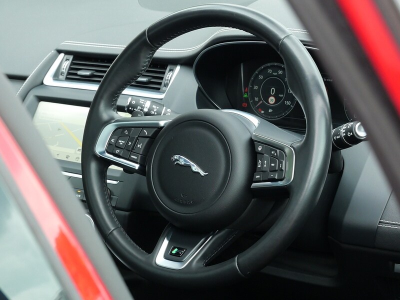 Used Jaguar E-Pace 2020 for sale - 76210996: Photo 12