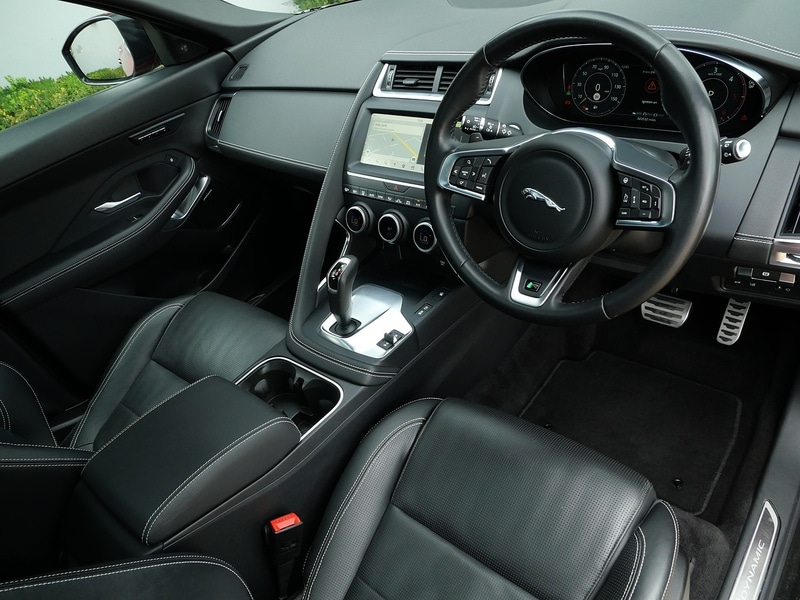 Used Jaguar E-Pace 2020 for sale - 76210996: Photo 3