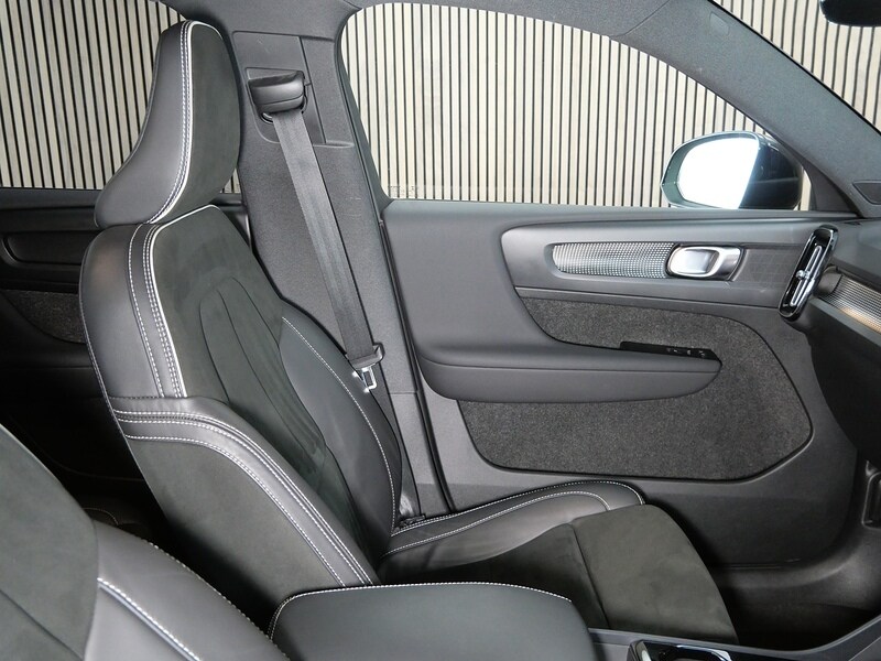 Used Volvo XC40 2022 for sale - 77840658: Photo 30