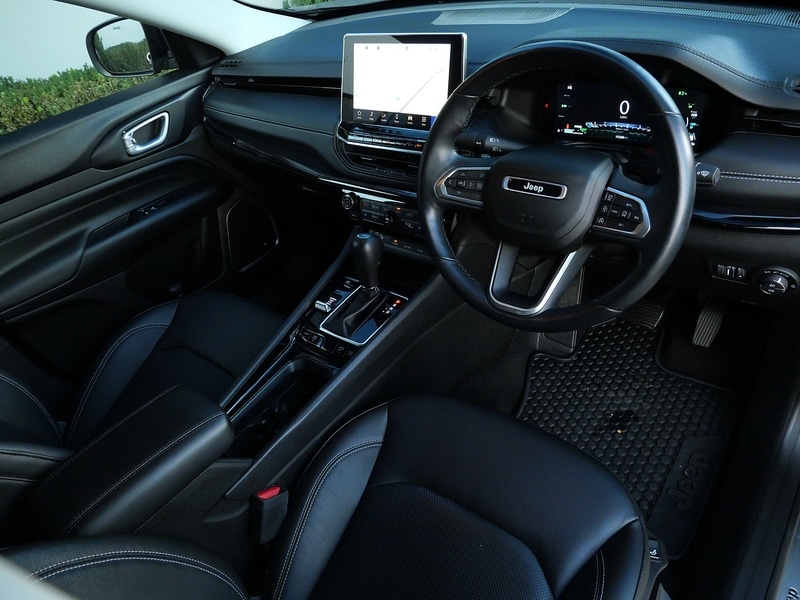 Used Jeep Compass 2023 for sale - 76536300: Photo 3