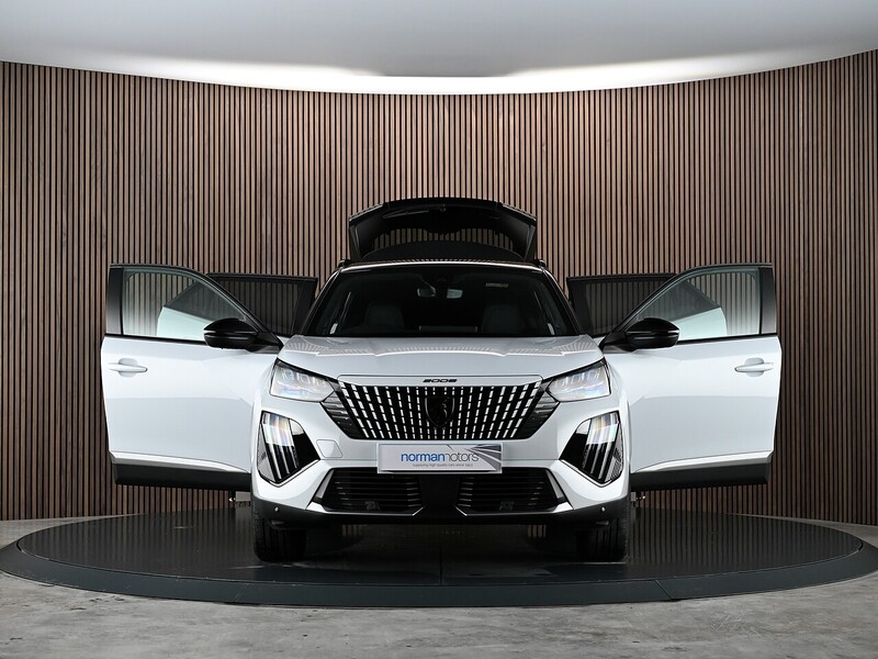 Used Peugeot 2008 2023 for sale - 77200915: Photo 15