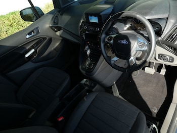 Used Ford Grand Tourneo Connect 2021 for sale - 76482548: Photo