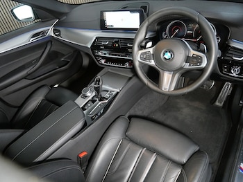 Used BMW 5 Series 2018 for sale - 77840725: Photo