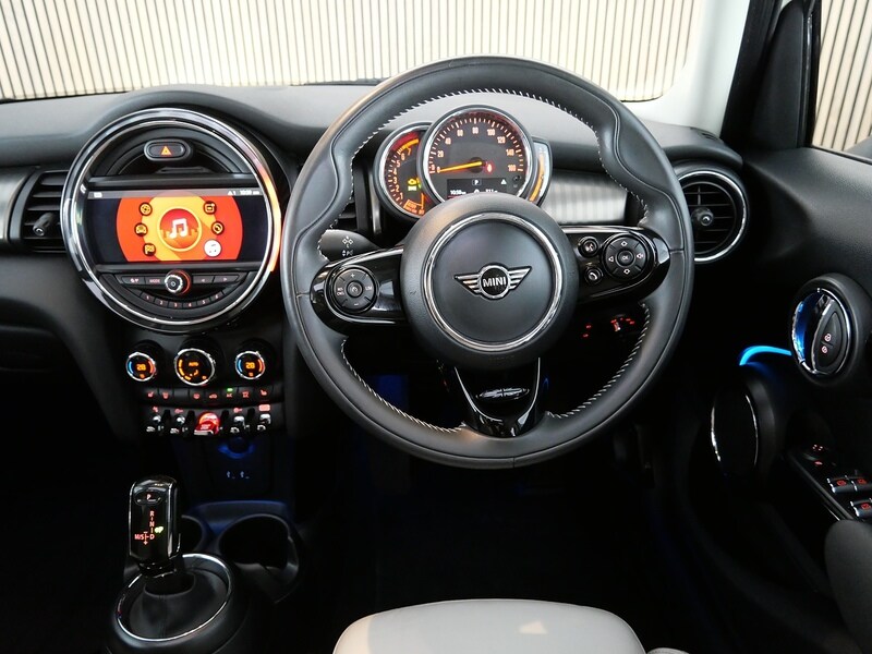 Used MINI Hatch 2018 for sale - 77840775: Photo 29