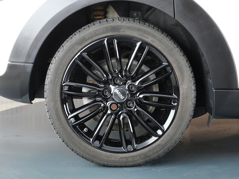 Used MINI Hatch 2018 for sale - 77840775: Photo 48