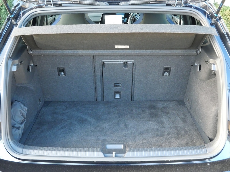 Used Volkswagen Golf 2021 for sale - 76618241: Photo 35