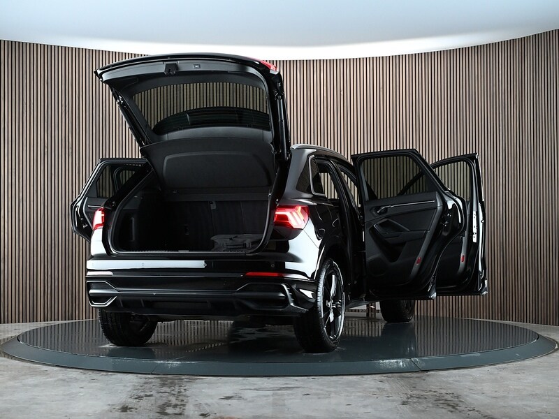 Used Audi Q3 2021 for sale - 77840646: Photo 19