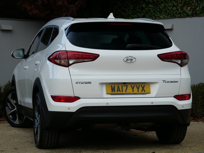 Used Hyundai TUCSON 2017 for sale - 76626841: Photo 2