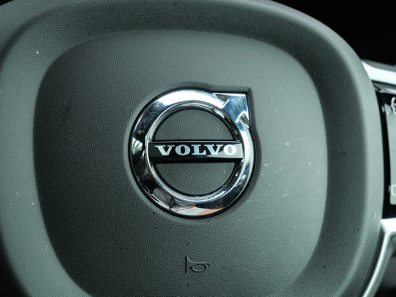 Used Volvo V60 2020 for sale - 76163708: Photo 28