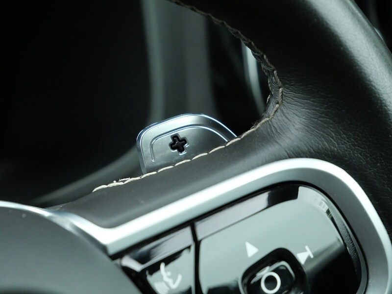 Used Volvo V60 2020 for sale - 76163708: Photo 29