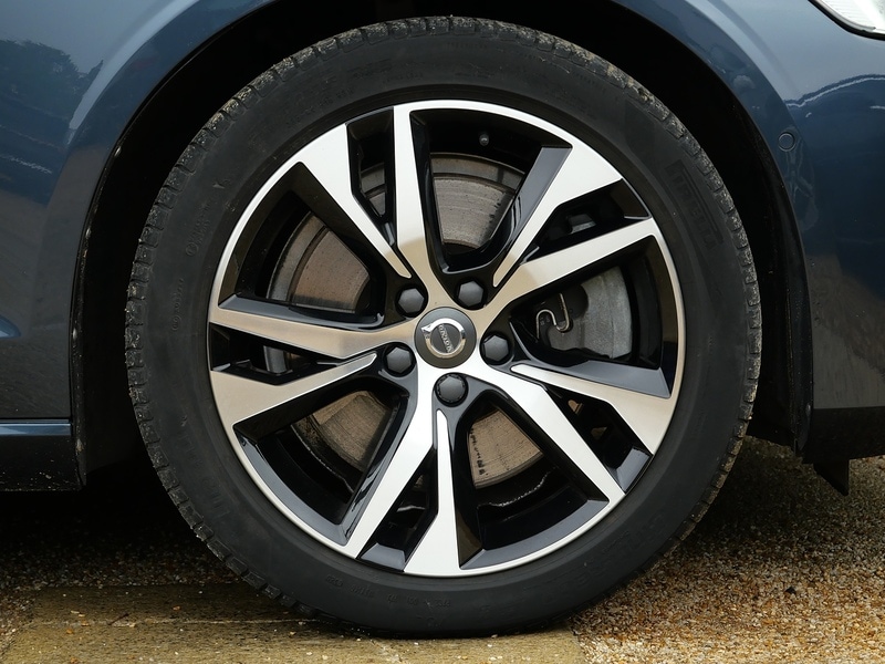 Used Volvo V60 2020 for sale - 76163708: Photo 36