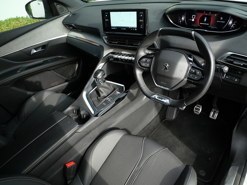 Used Peugeot 5008 2022 for sale - 76357081: Photo 3