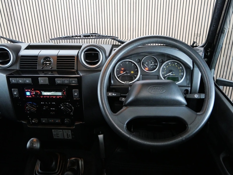 Used Land Rover Defender 2015 for sale - 77250878: Photo 14