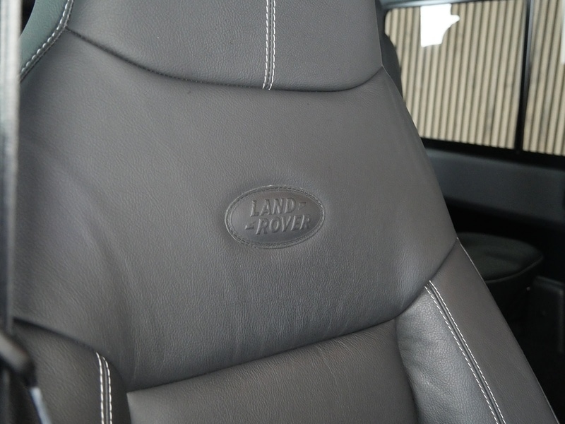 Used Land Rover Defender 2015 for sale - 77250878: Photo 15