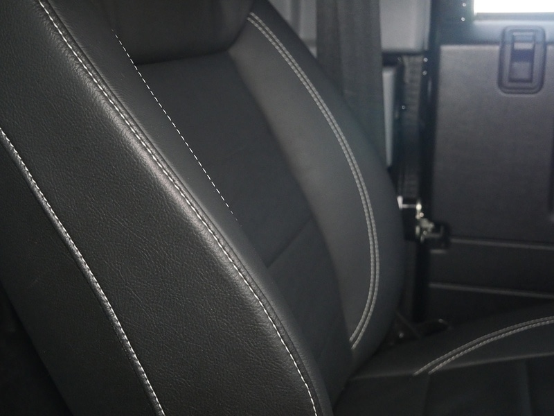 Used Land Rover Defender 2015 for sale - 77250878: Photo 16