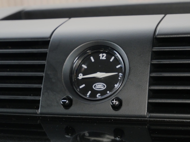 Used Land Rover Defender 2015 for sale - 77250878: Photo 27