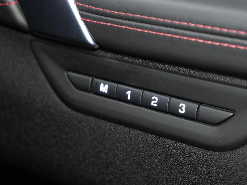 Used Land Rover Discovery Sport 2022 for sale - 77840749: Photo 43