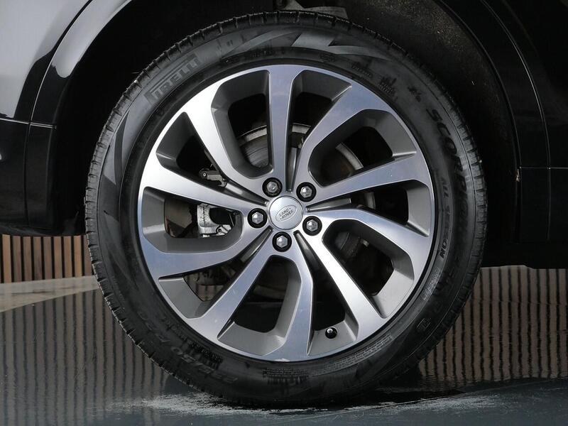 Used Land Rover Discovery Sport 2022 for sale - 77840749: Photo 48