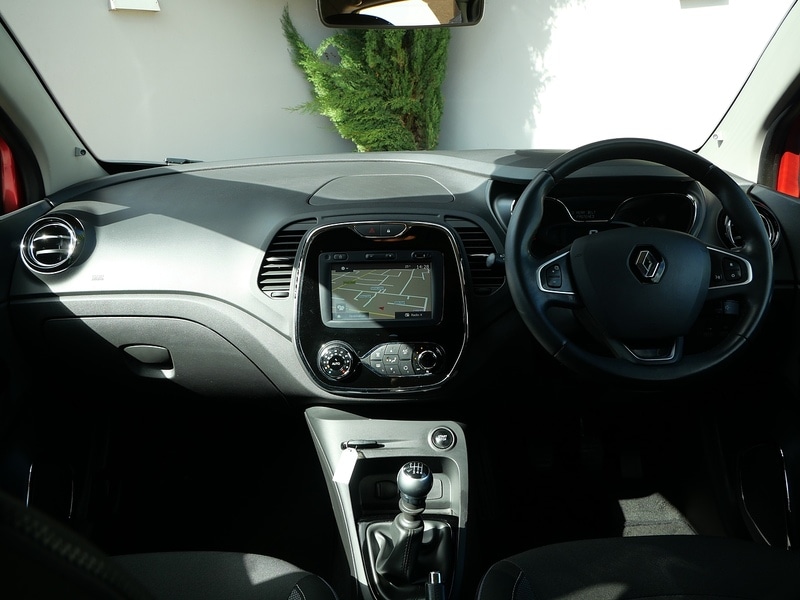 Used Renault Captur 2016 for sale - 76029770: Photo 19
