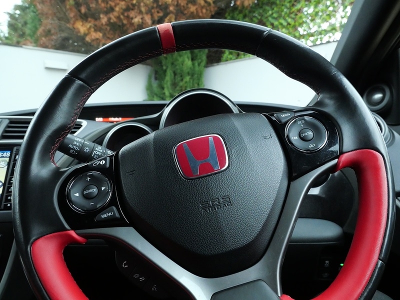 Used Honda Civic 2016 for sale - 76547343: Photo 24